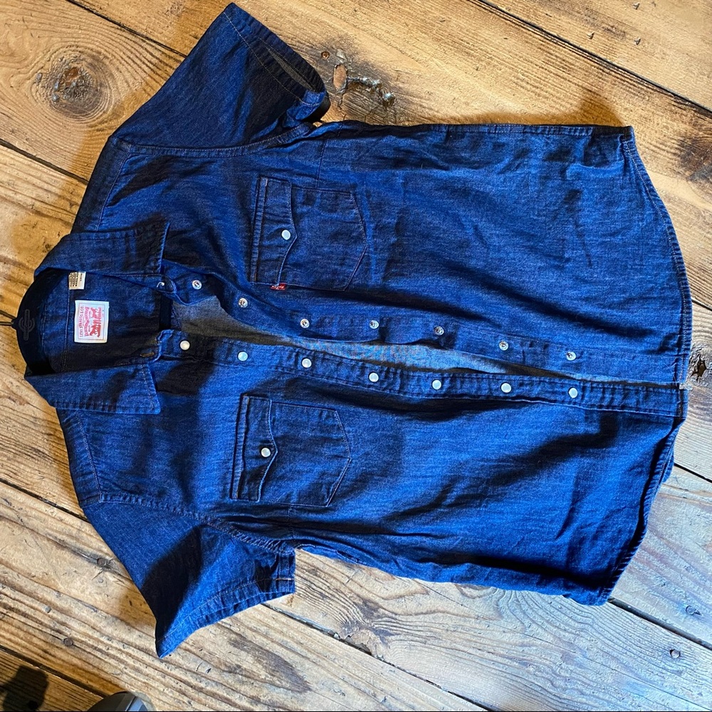 denim levi’s shirt